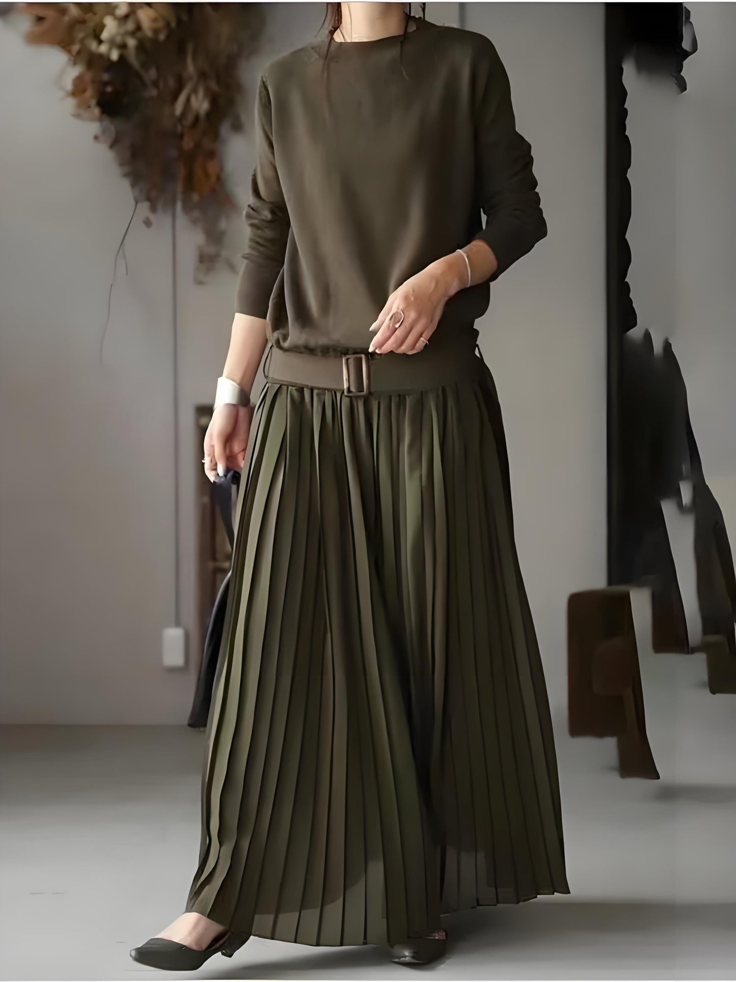 Women's Round Neck Belt Solid Color Pullover Knit Patchwork Long Sleeve Pleated Dress Spring