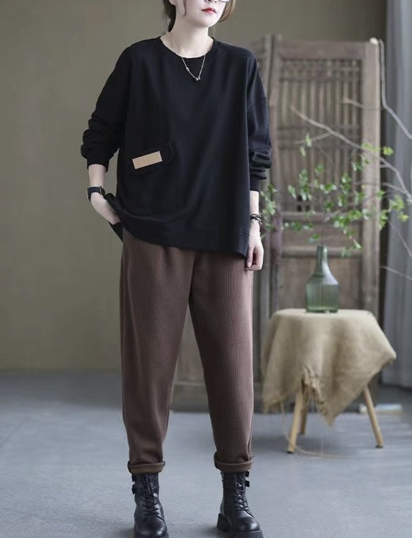 Versatile Loose Round Neck Sweatshirt