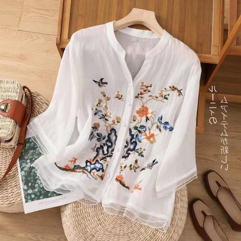 Chic Embroidered Buttoned Linen Top