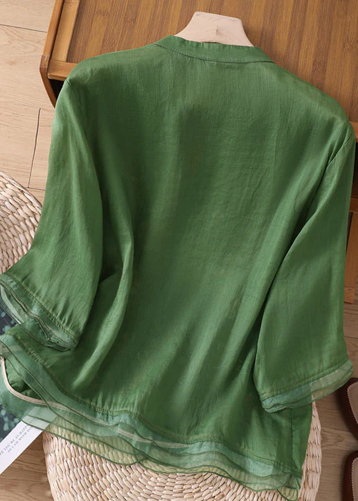 Chic Embroidered Buttoned Linen Top