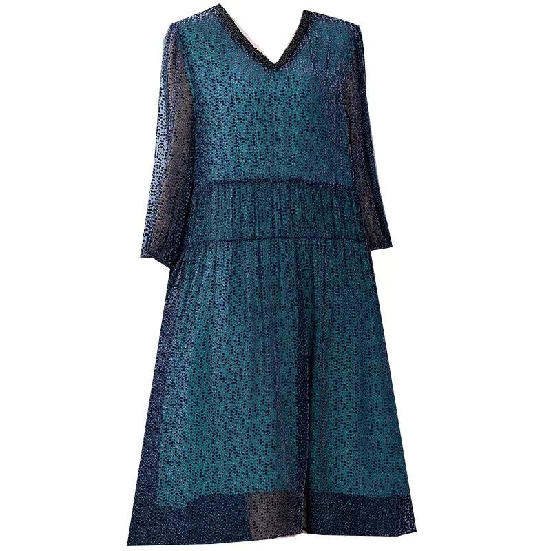 Stylish V-neck printed silk maxi dress