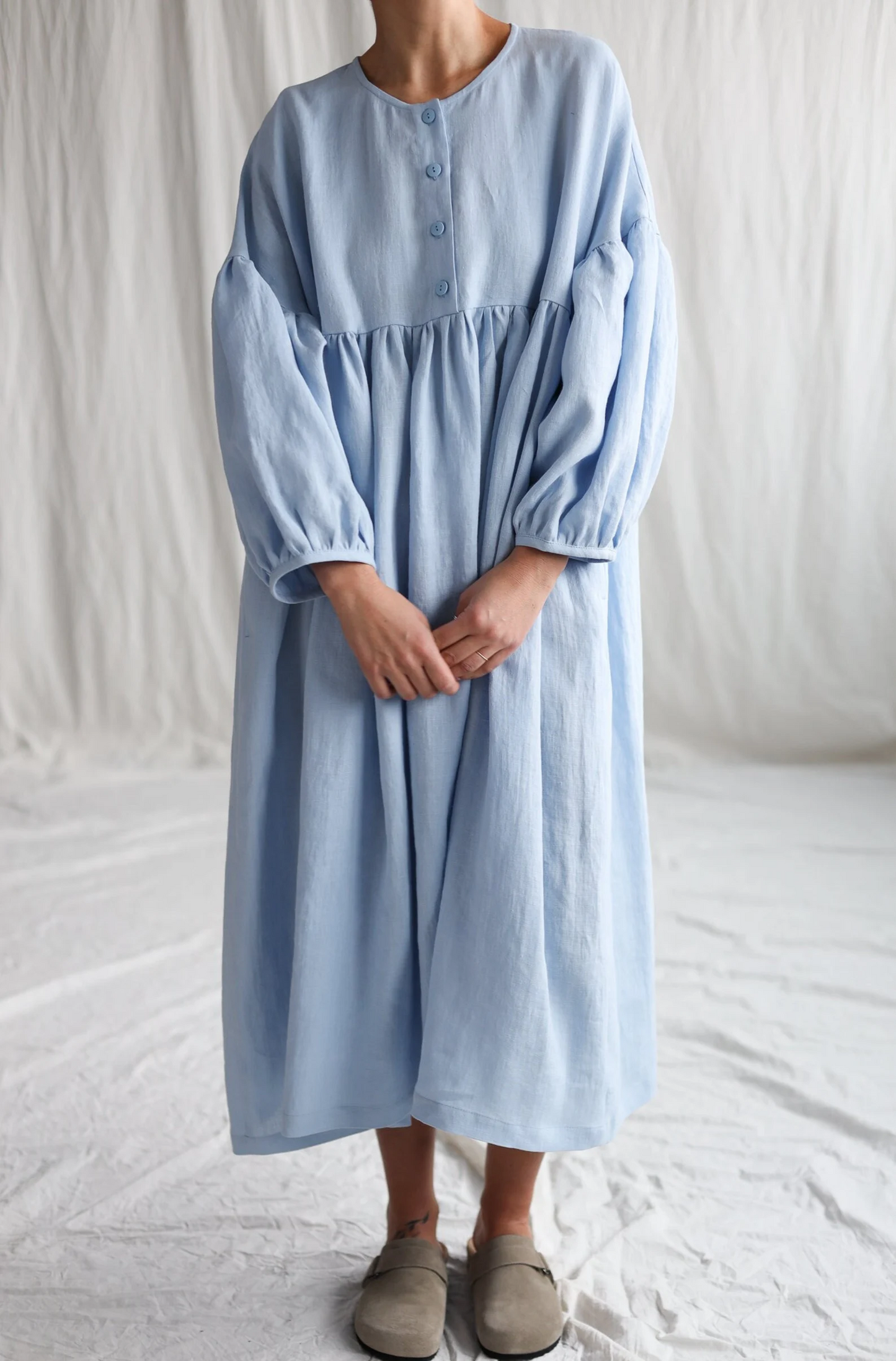 Women's Sky Blue Linen Oversized Wide Sleeve Dress