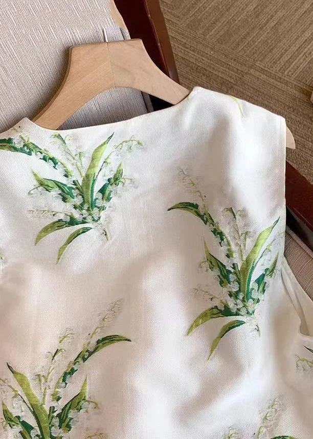 Chinese White Embroidered Chinese Button Silk Vest Sleeveless
