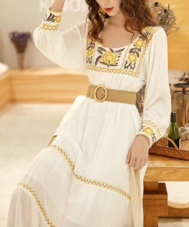 French Square Neck Long Sleeve Embroidered Color Clash Dress