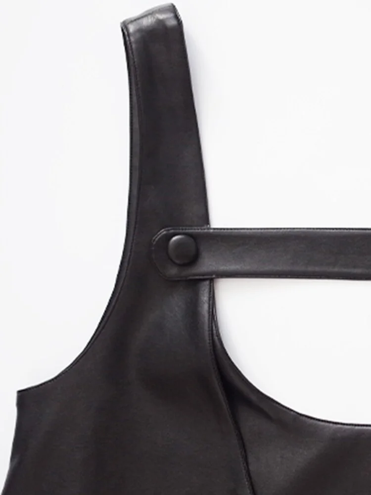 Women's loose U-neck spliced imitation leather suspender dress