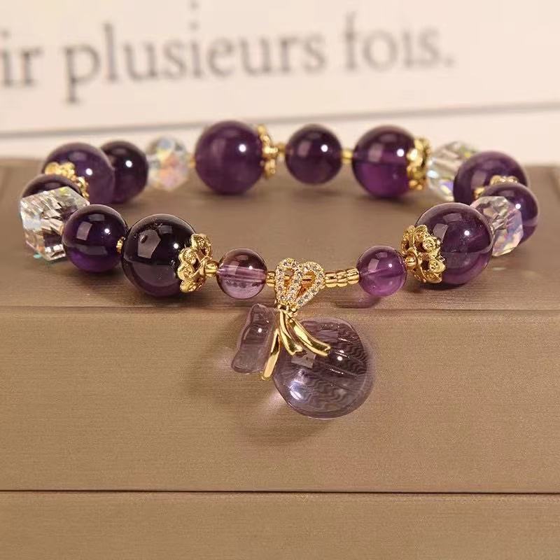 Women's Purple Crystal Necklace Symbolizes Calming Tension