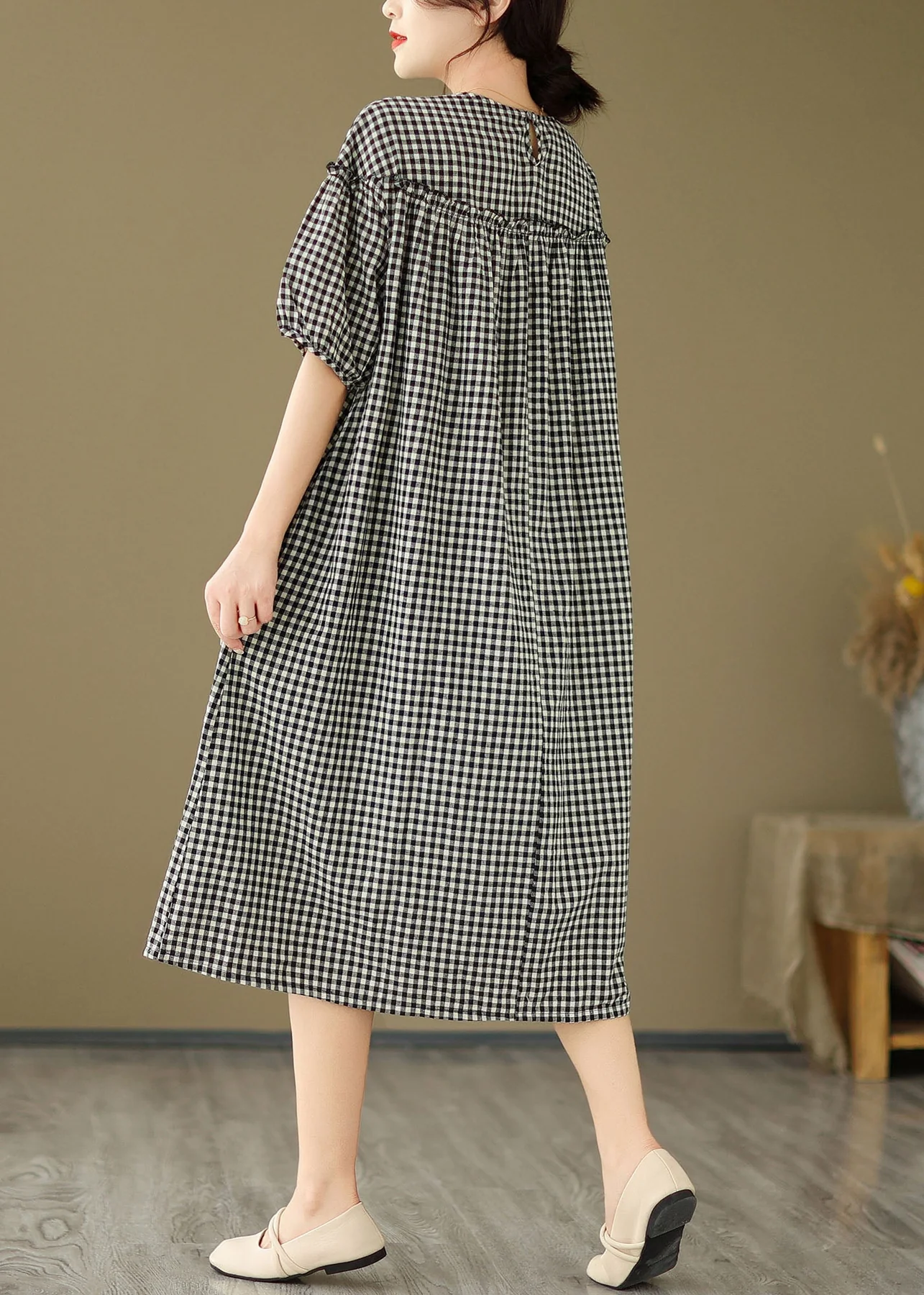 Women's Plus Size Black O Neck Plaid Ruffle Dress Spring