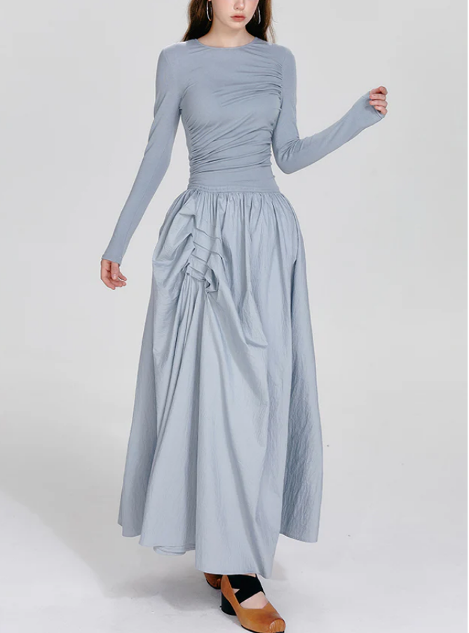Women's Elegant Round Neck Asymmetric Pleated Long Sleeve Long Dresses