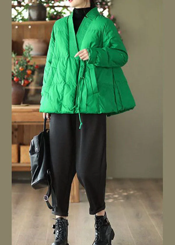 Women's Large Size V-Neck Super Button Duck Down Down Coat Winter