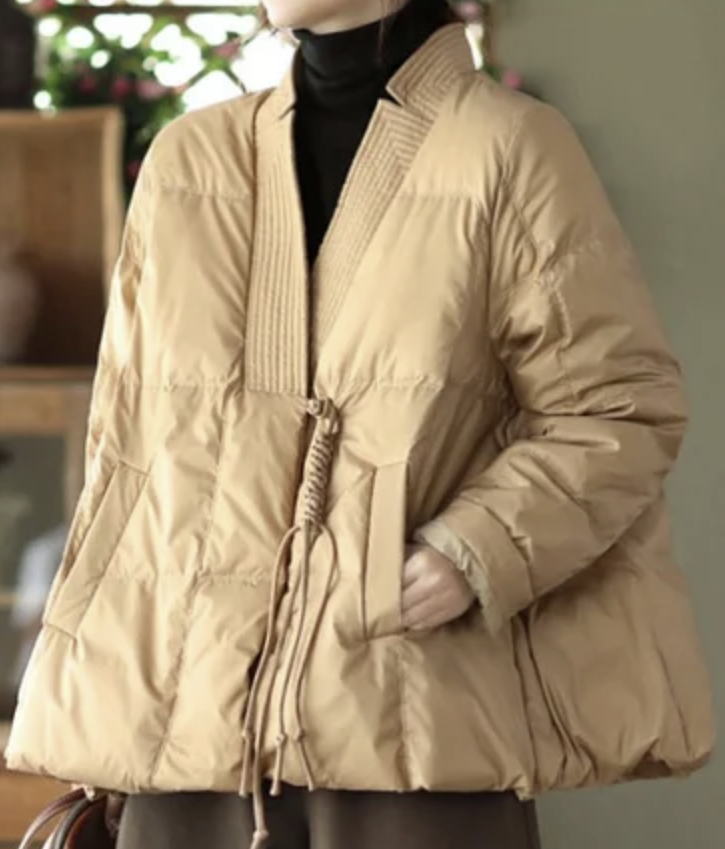 Women's Large Size V-Neck Super Button Duck Down Down Coat Winter