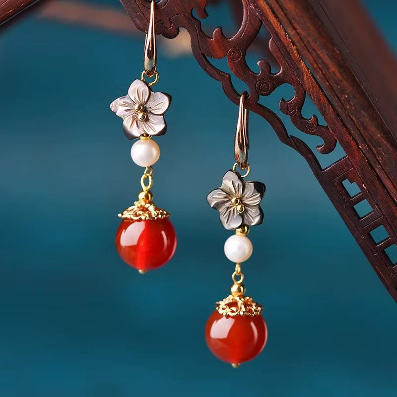 Vintage Onyx Pearl Flower Dangle Earrings