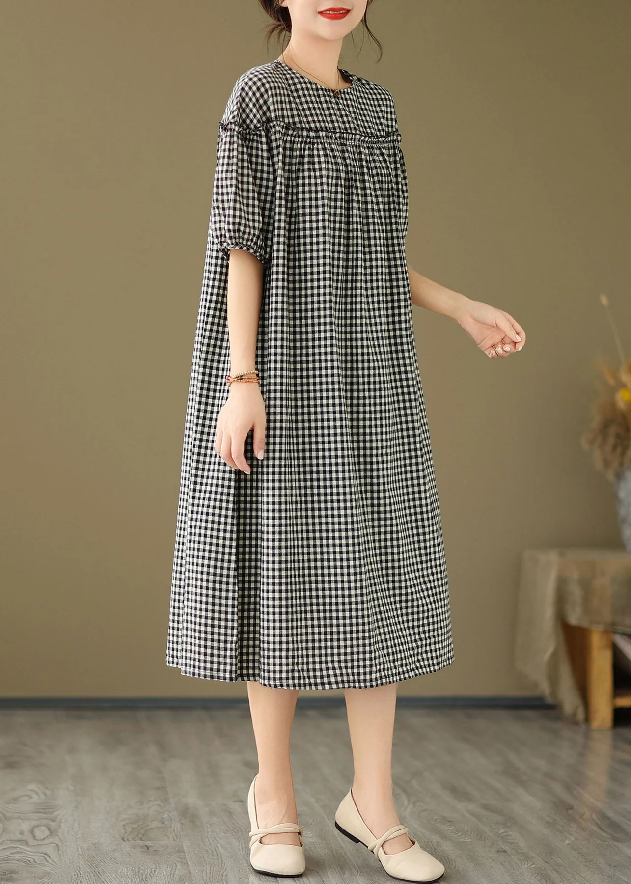 Women's Plus Size Black O Neck Plaid Ruffle Dress Spring