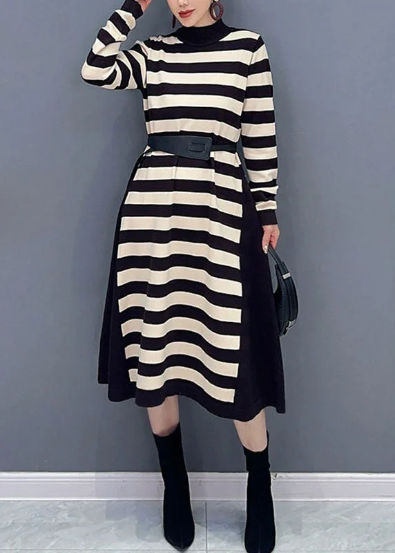 Women's Loose Yellow Round Neck Striped Patchwork Party Long Sleeve Dresses