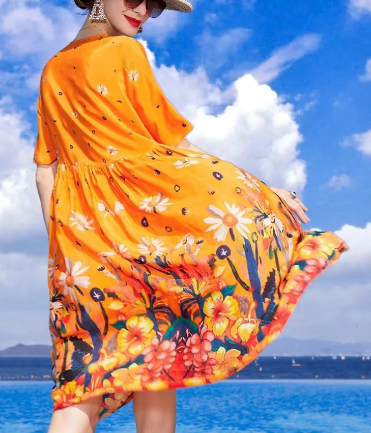 Elegant Round Neck Silk Printed Short Sleeve Hem Dress