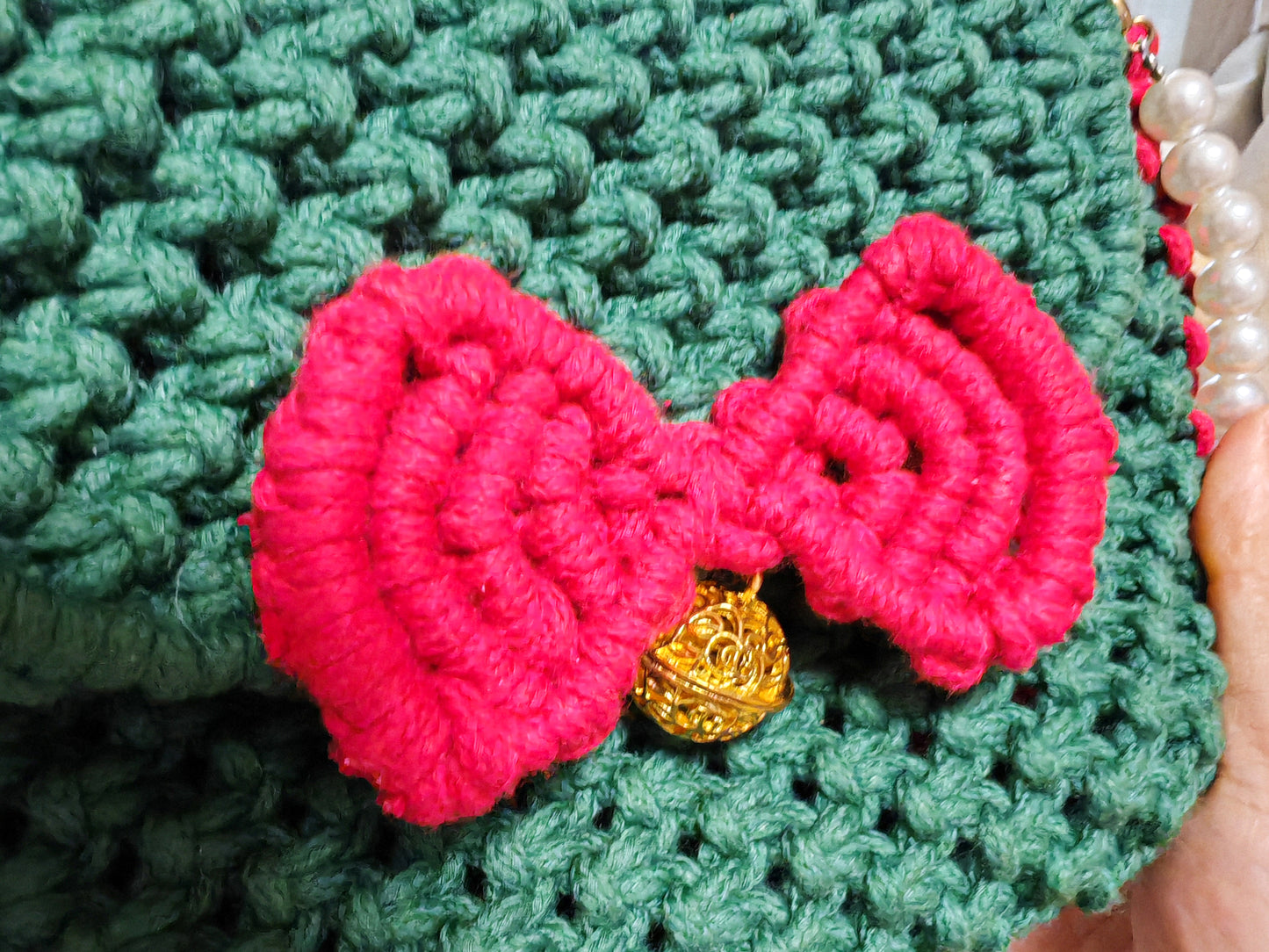 DIY Crossbody Shoulder Clashing Christmas Bag