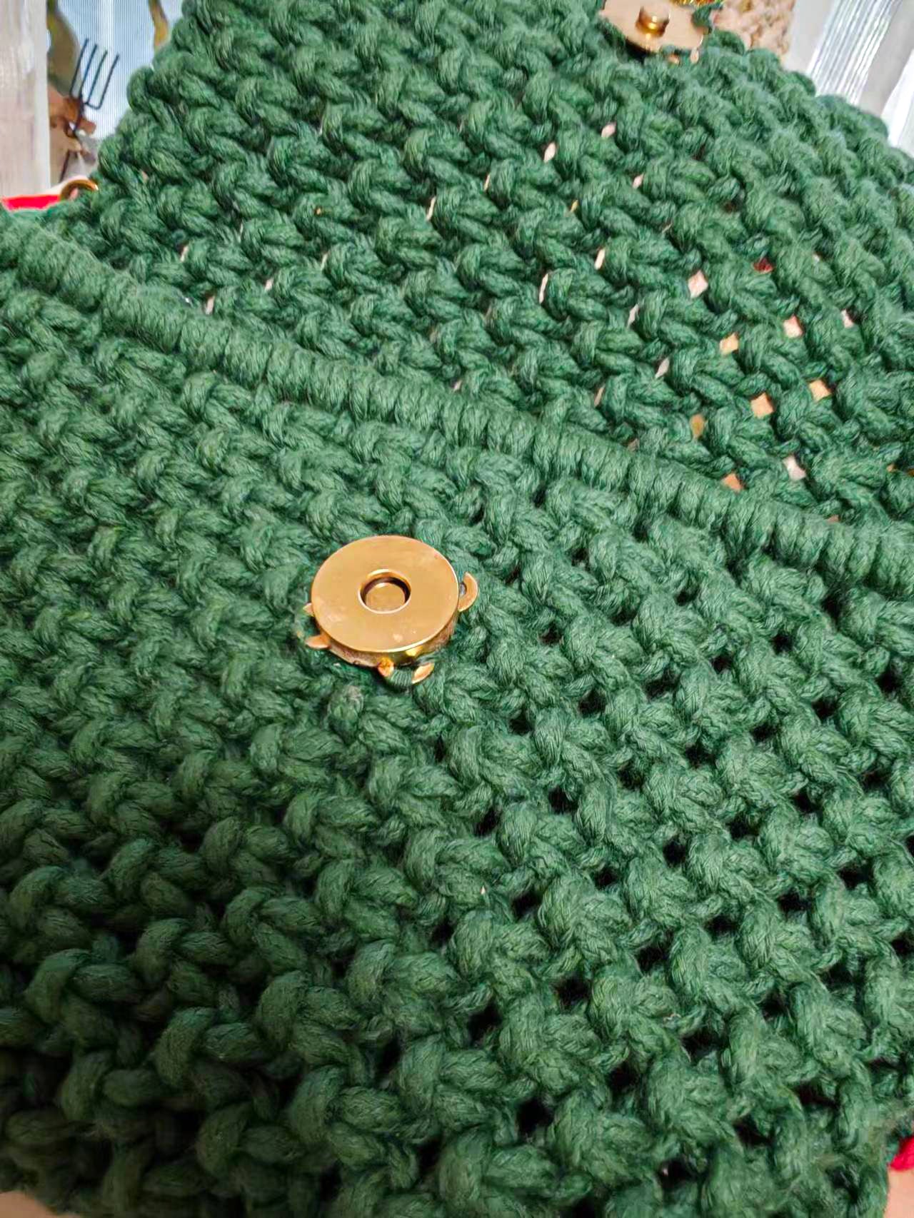 DIY Crossbody Shoulder Clashing Christmas Bag