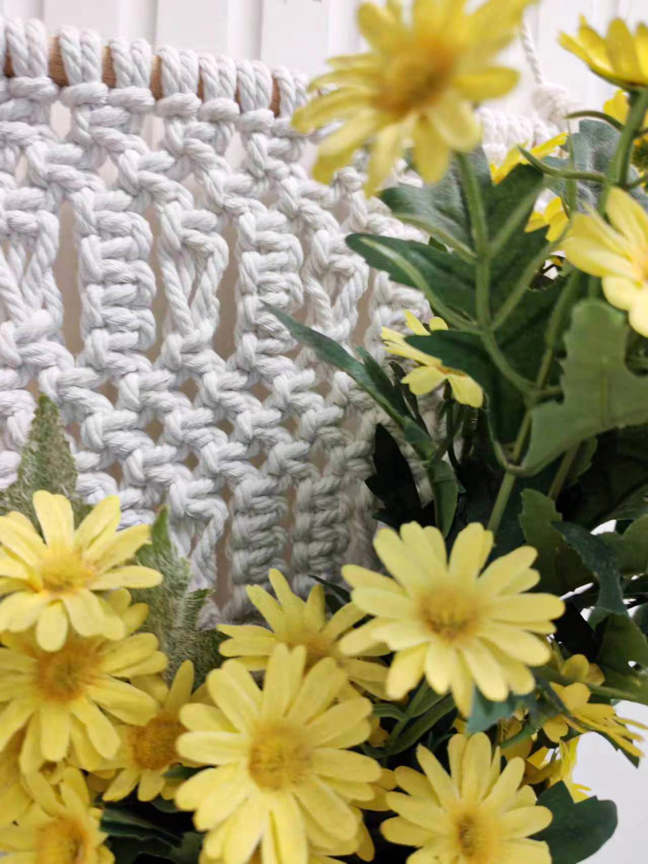 DIY Simple Fashion White Storage Pendant