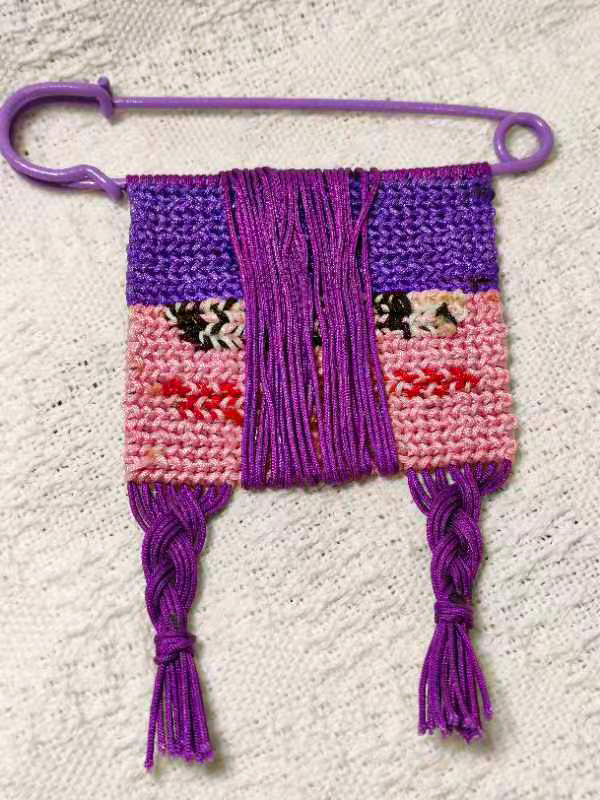 DIY Noble Purple Angry Emoji Mini Small Tapestry Pin