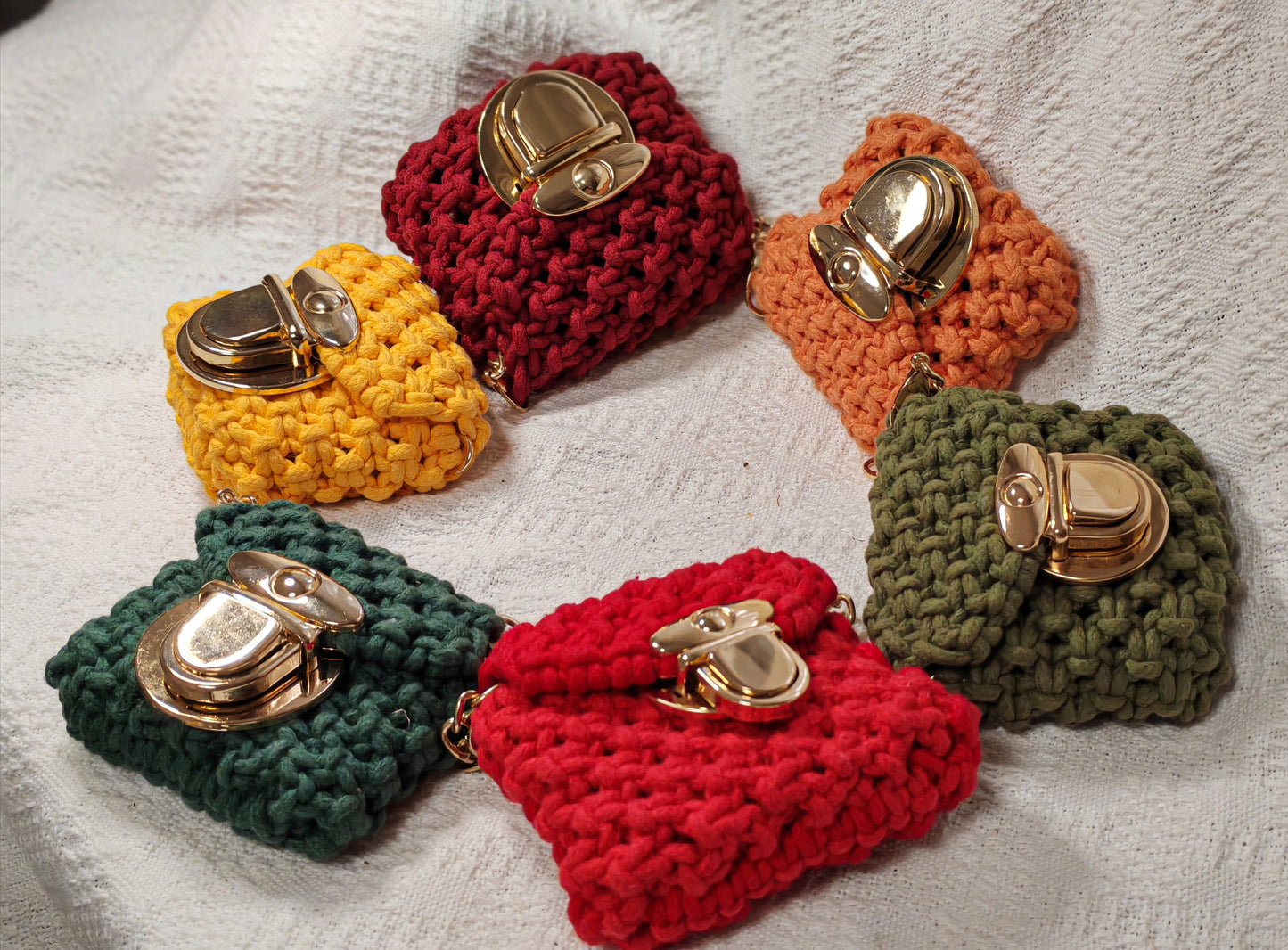 DIY Mini Edition Chain Headphone Bag