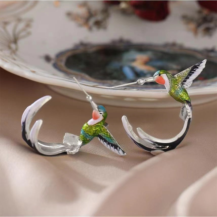 Cute Hummingbird Metal Ladies Hoop Earrings