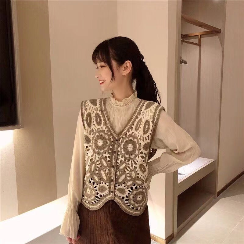 Vintage Embroidered Floral Knitted Vest Short Jacket