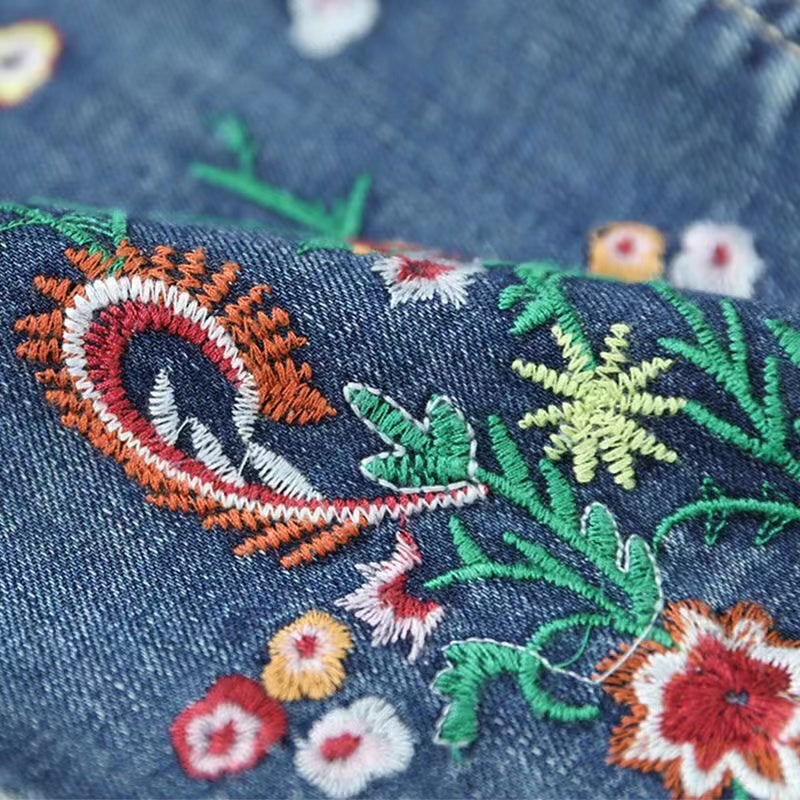 Vintage Embroidered Floral Elastic Waist Haren Jeans