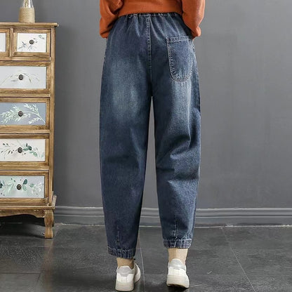 Embroidered Pocket Harlan Jeans