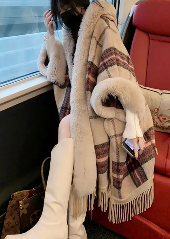 Women's Hair Collar Fringe Hooded Wool Fur Coat