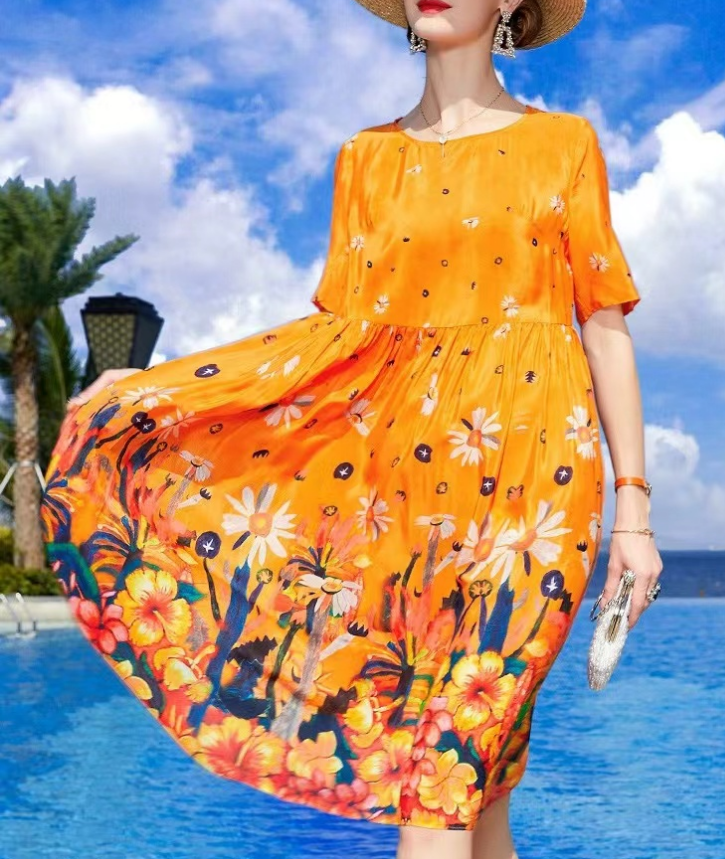 Elegant Round Neck Silk Printed Short Sleeve Hem Dress