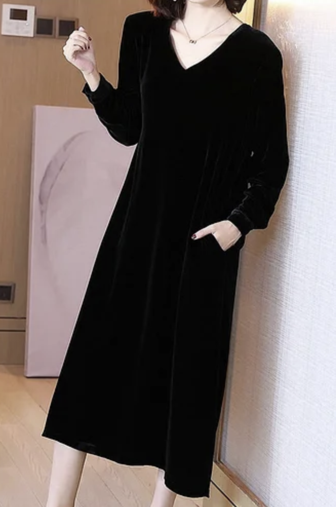 Women's Loose Solid Color Pocket Velvet Dress Long Sleeve