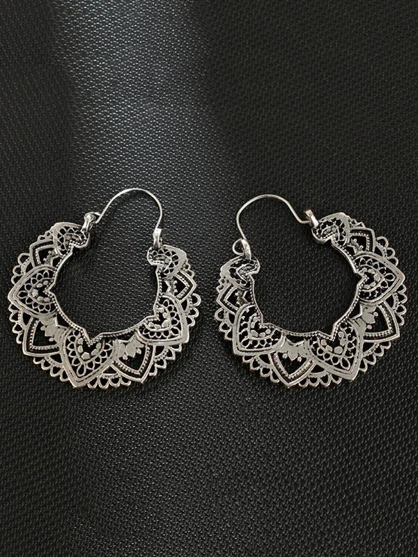 Women's Accessories Alloy Hollow Flower Earrings