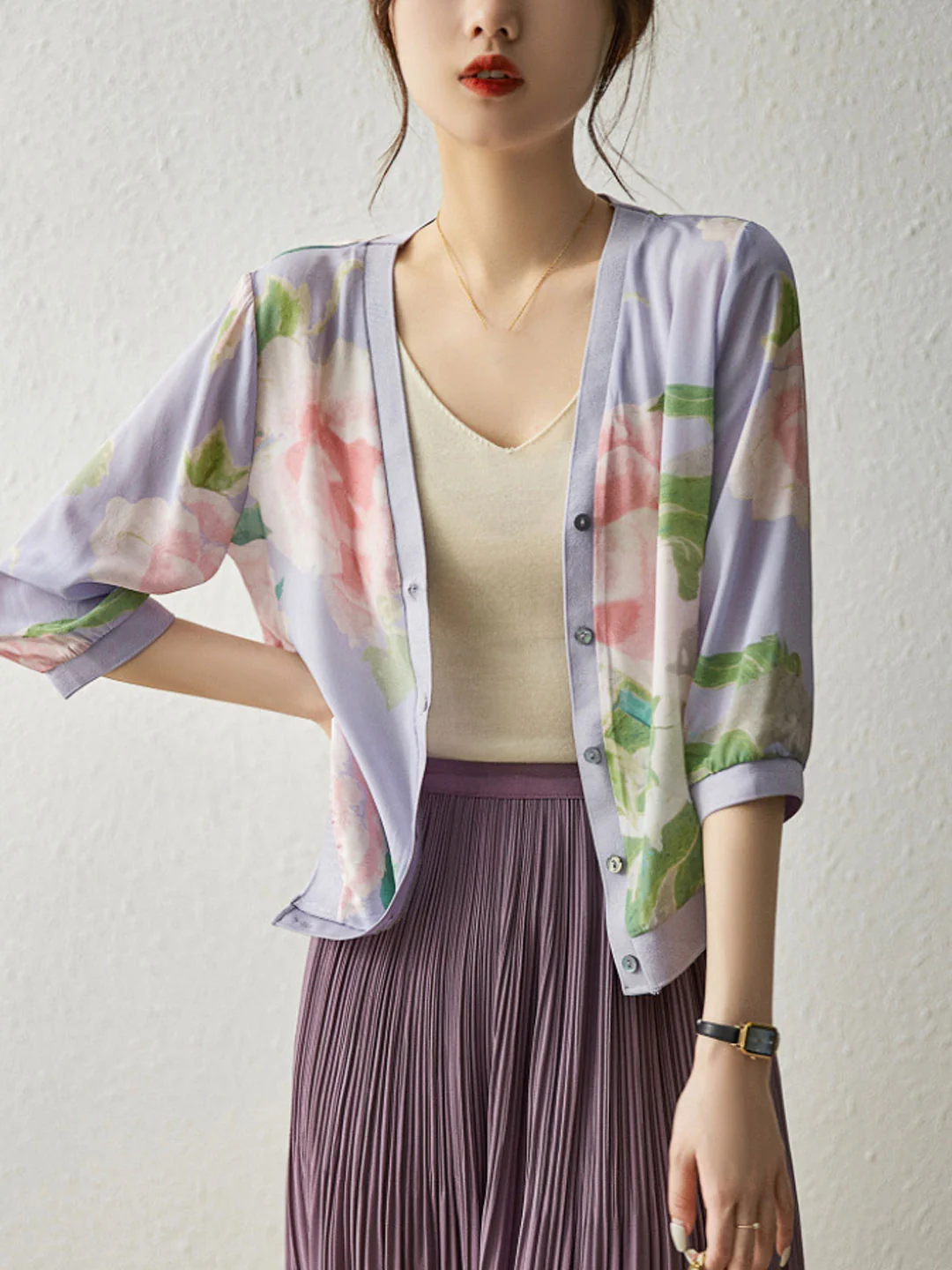 Elegant V-Neck Printed Cardigan Knit Top
