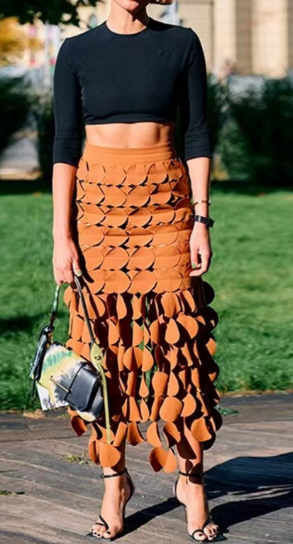 Elegant Round Piece Tassel Hollow Embroidery Irregular A-Line Skirt