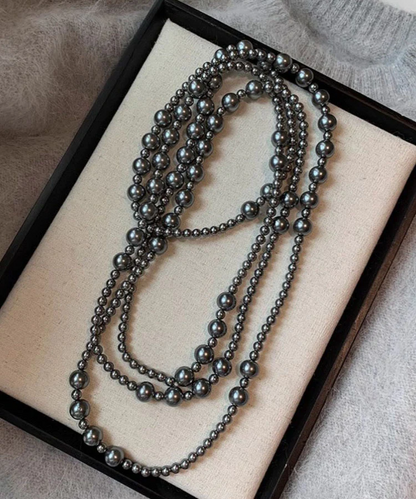 Simple pearl engraved bead necklace