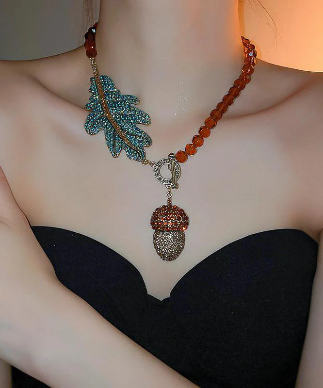 Women's Coffee Alloy Zirconia Crystal Leaf Pendant Necklace