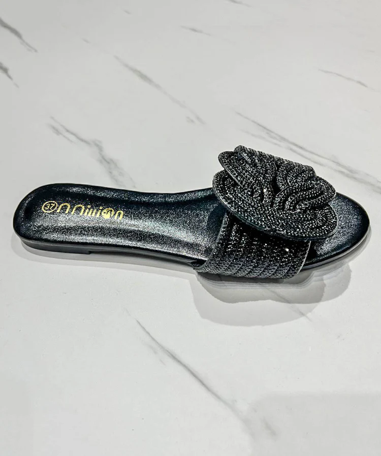 Boutique Fashion Zirconia Slippers