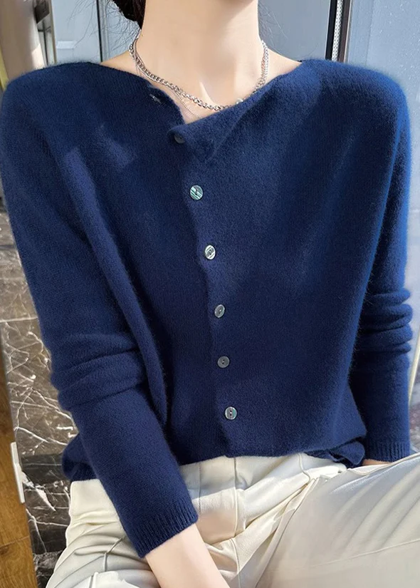 Minimalist O-Neck Buttoned Wool Sweater Top