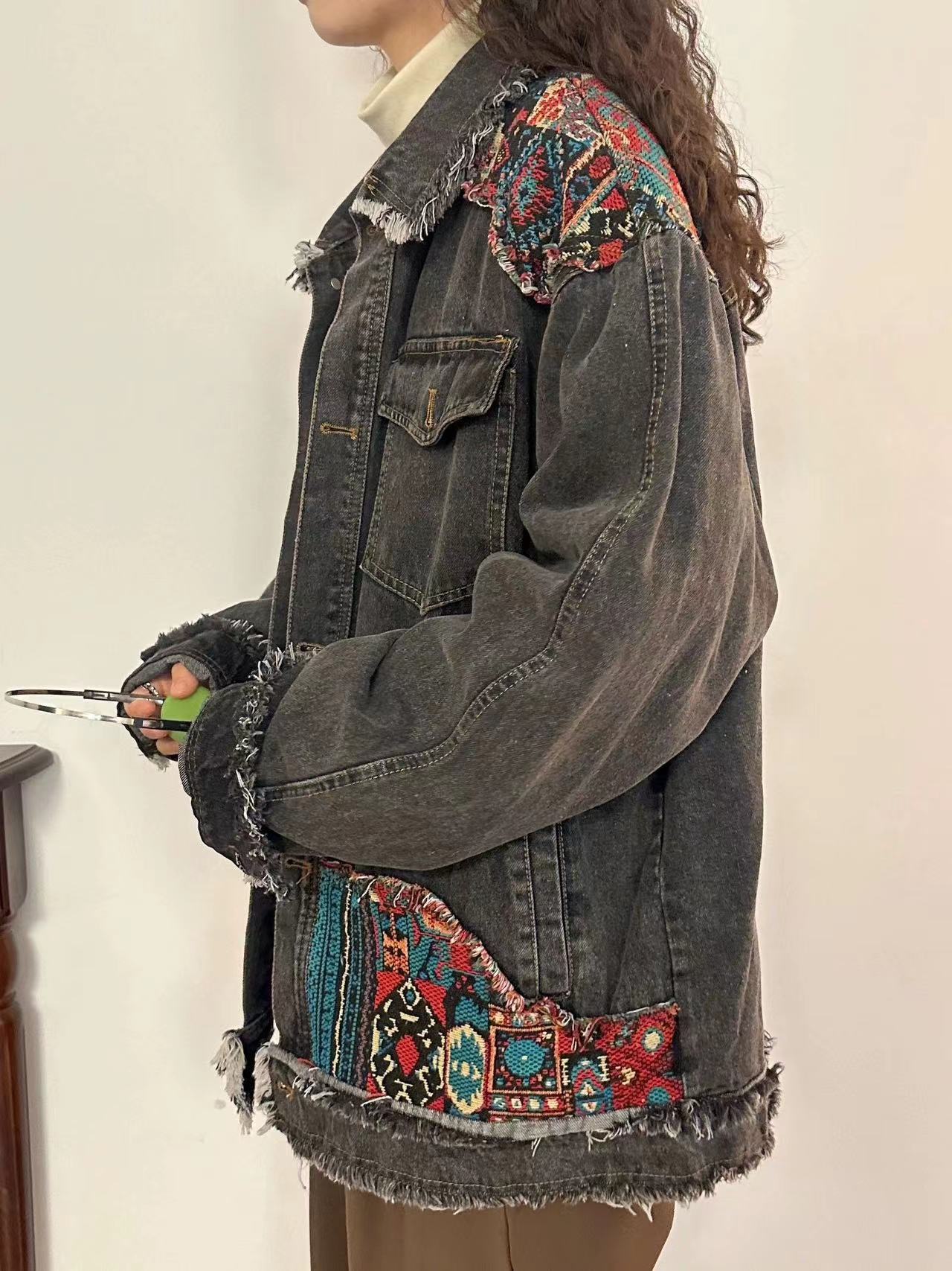 Loose Quilted Edge Worn Color Blocked Denim Jacket