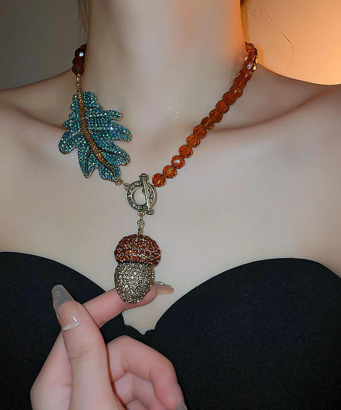 Women's Coffee Alloy Zirconia Crystal Leaf Pendant Necklace