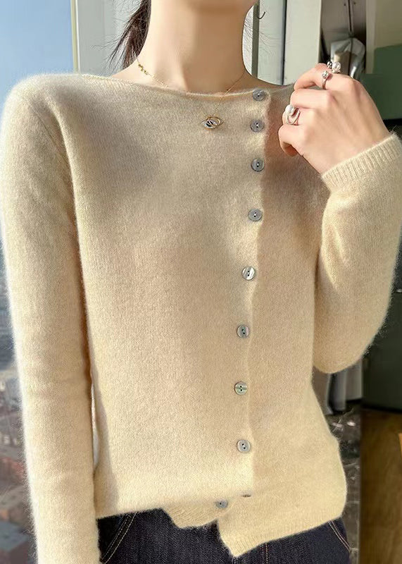 Minimalist O-Neck Buttoned Wool Sweater Top