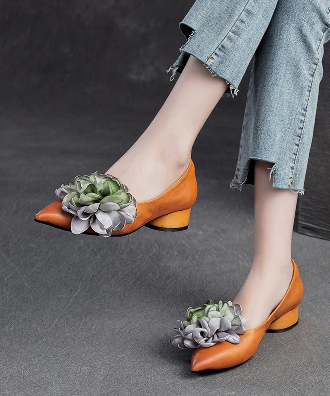 Fashion Camel Flower Pointed Toe Cowhide Flats