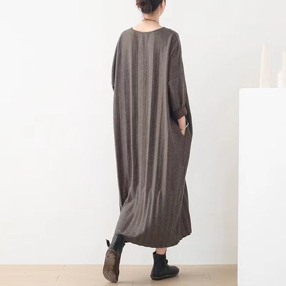 Plus Size Round Neck Mid-Length Knit Sweater Dress