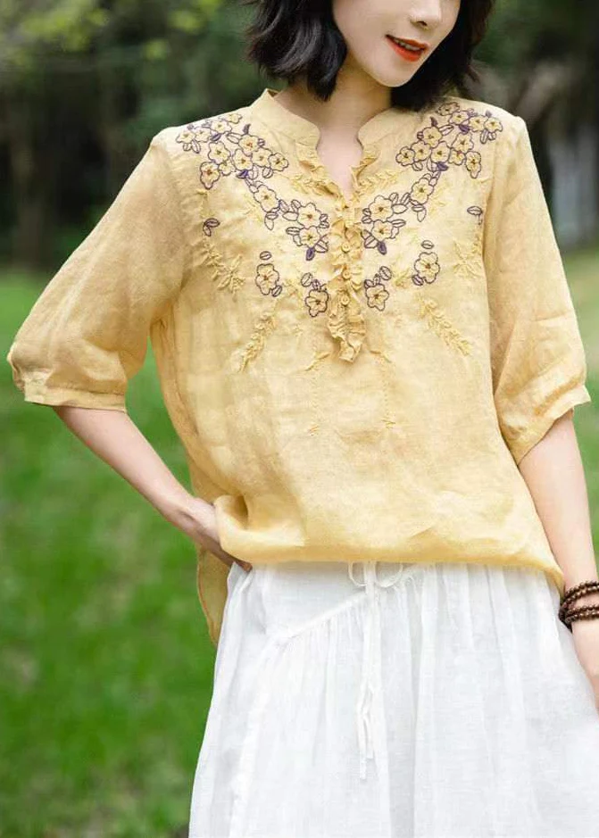 Loose V-neck embroidered quilted linen half-sleeve shirt