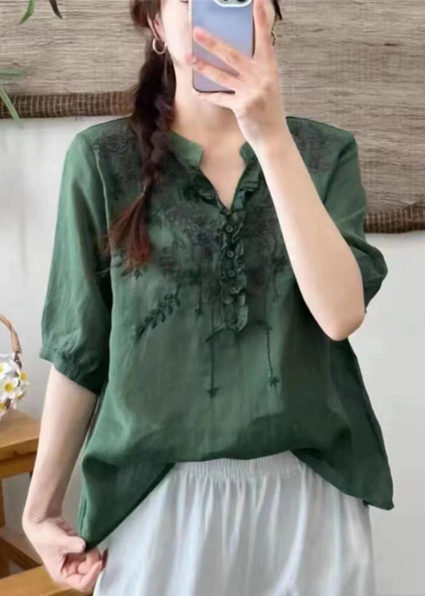 Loose V-neck embroidered quilted linen half-sleeve shirt