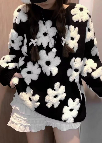 Italy Women's Black O Neck Floral Cozy Knit Sweater