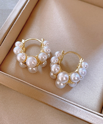Chic Alloy Pearl Earrings