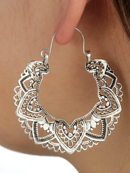 Women's Accessories Alloy Hollow Flower Earrings