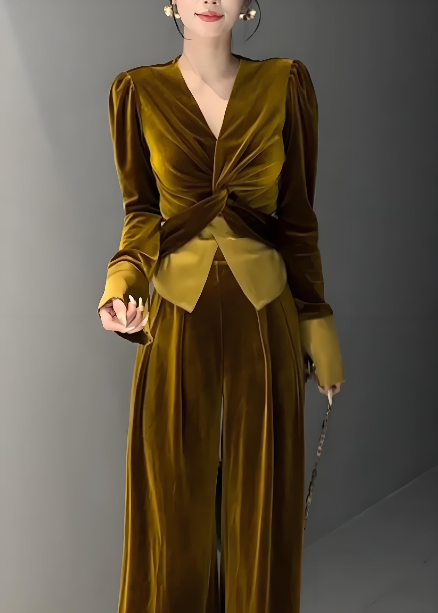 Women's Green V-Neck Velvet Two-Piece Set Spring