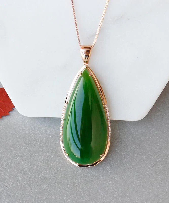 Jadeite Pendant Necklace in Sterling Silver 18K setting