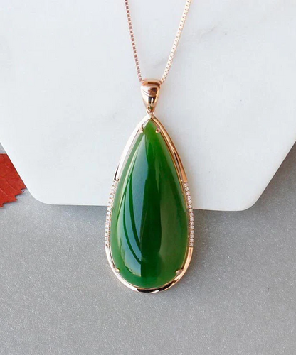 Jadeite Pendant Necklace in Sterling Silver 18K setting